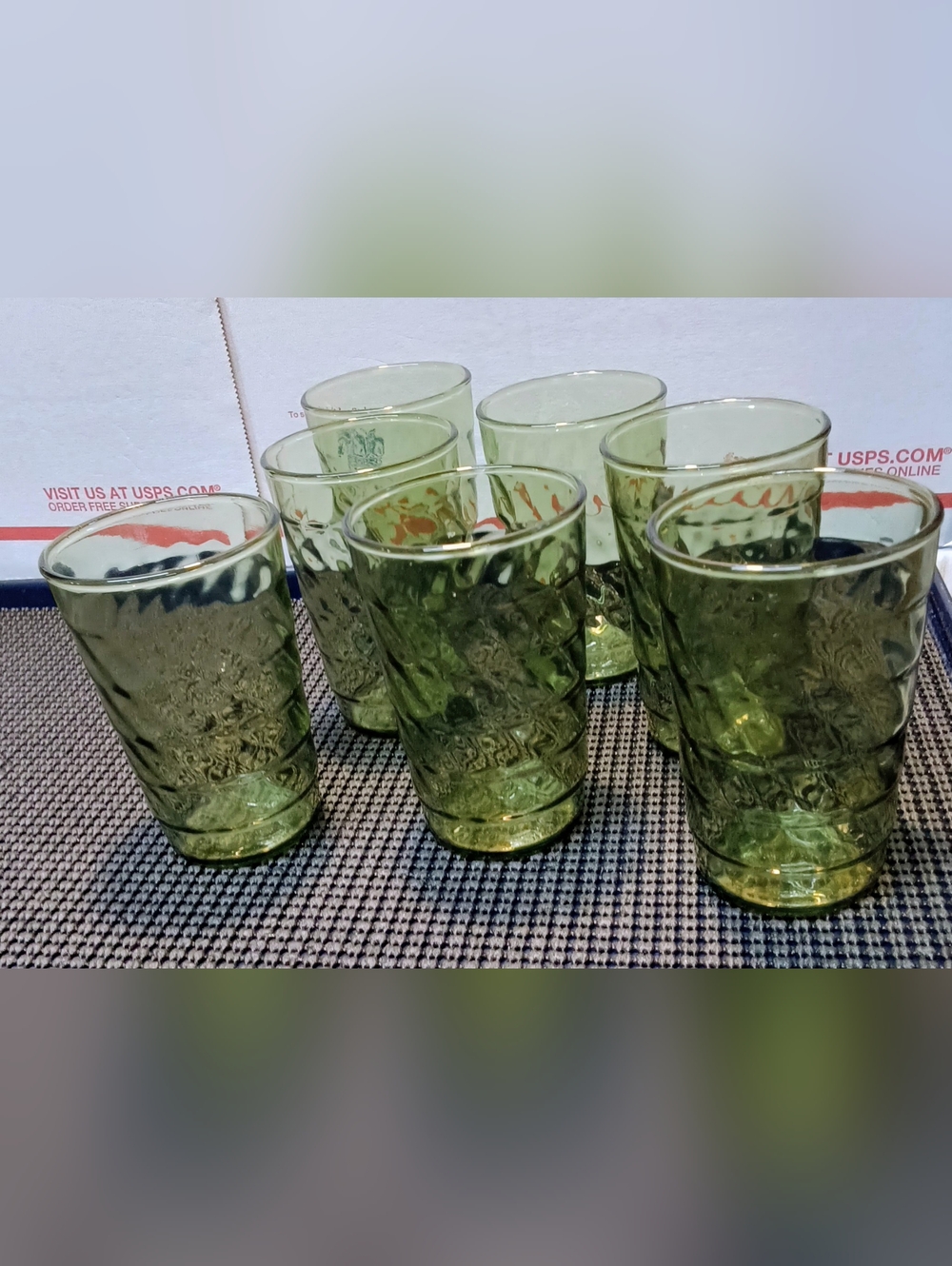 Vintage Green Textured Glass Tumbler Set